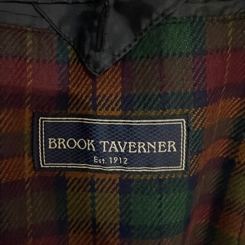 Tartan lined Trench Coat with belt and buckle accents